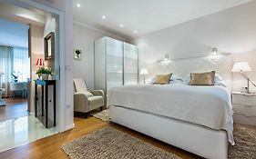 Madison Luxury Apartments